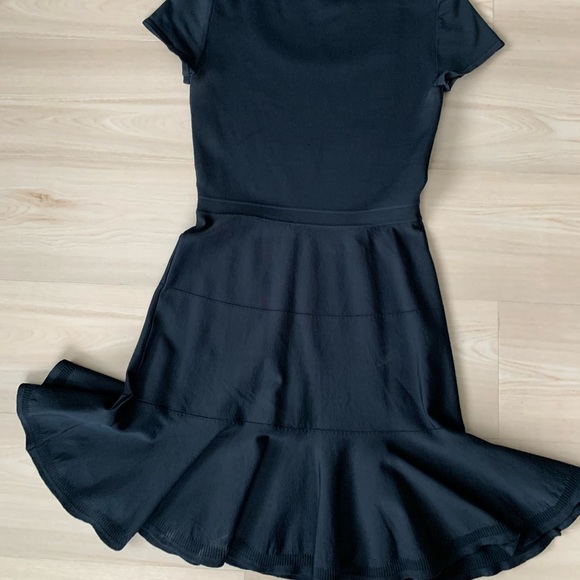 Flare stretch dress - Picture 10 of 13